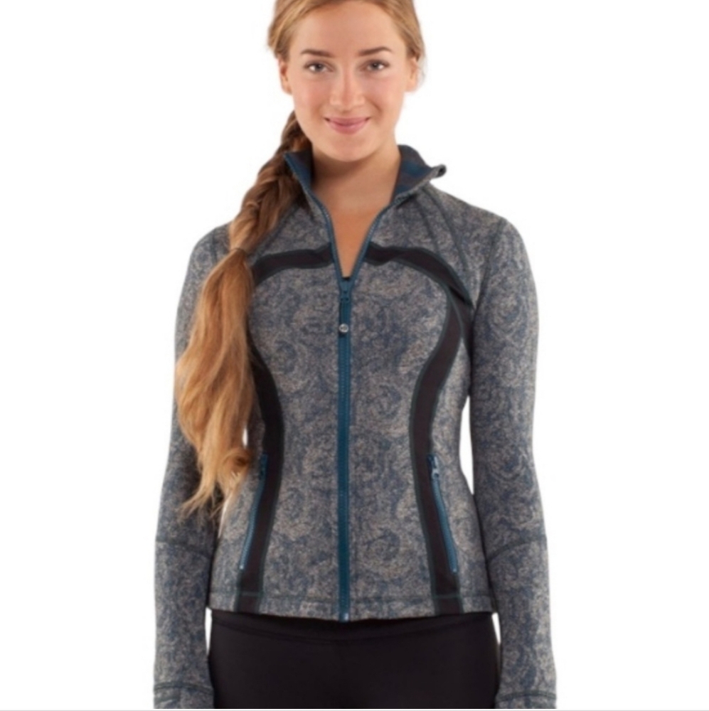 NWT Lululemon Define jacket Brushed, Alberta Lake/Rose Herringbone